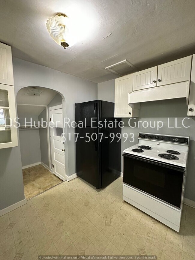 Building Photo - 3529 Bergman Ave