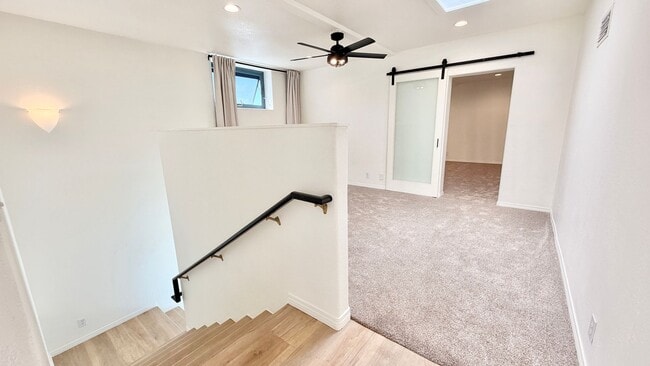 Building Photo - Beautiful Remodeled Upstairs Unit in Heart of Fallbrook with Laundry in Unit and Private Off-Stre...