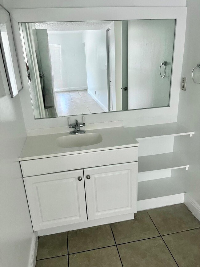 Building Photo - 4394 NW 9th Ave