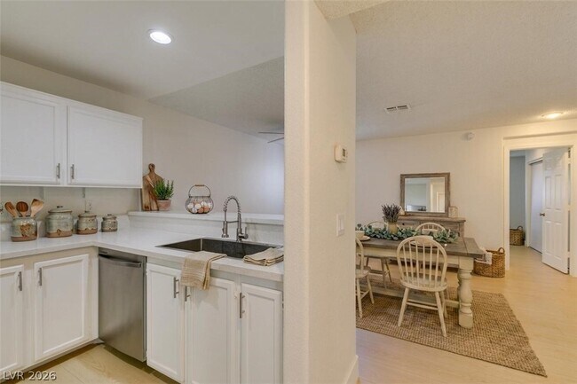 Building Photo - 1800 S Edmond St