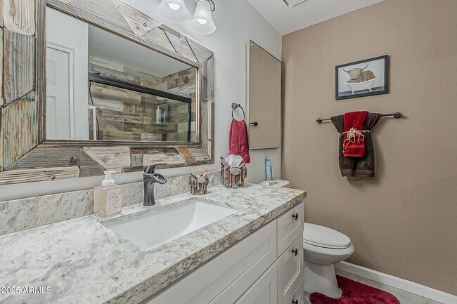 Building Photo - 15205 N Ivory Dr
