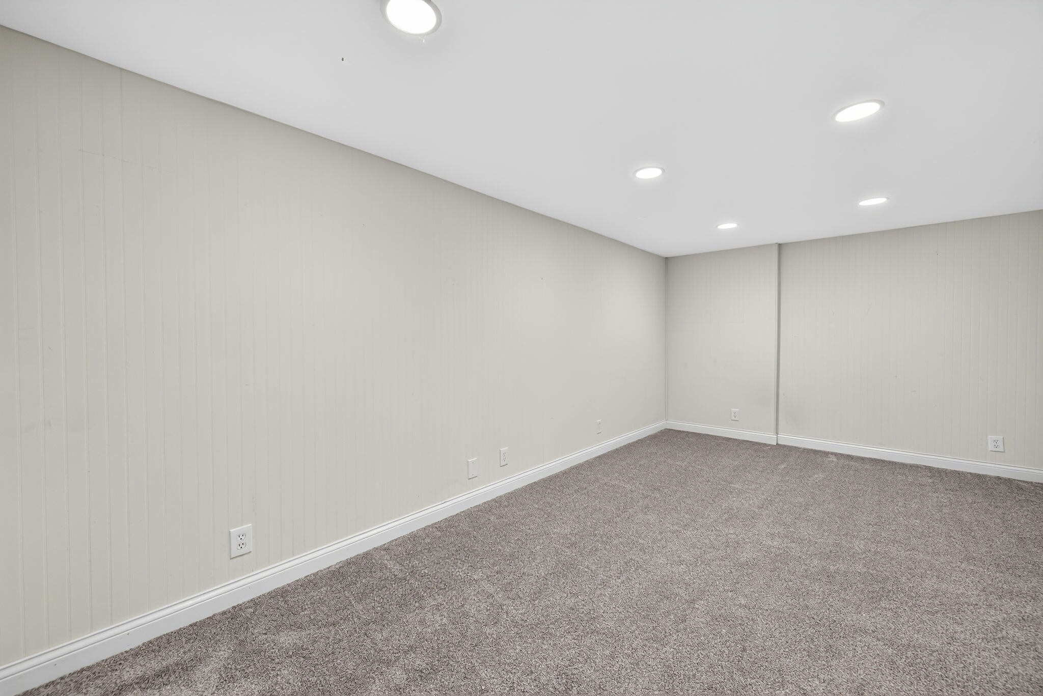 Building Photo - 13391 Hiddendale Ln