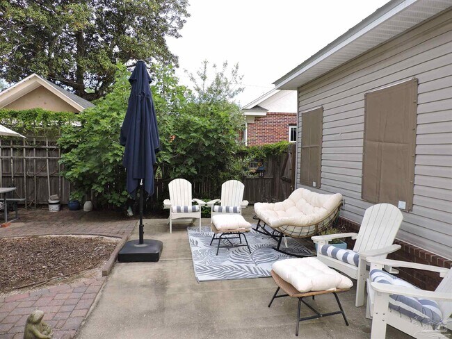 Building Photo - 1531 N 12th Ave