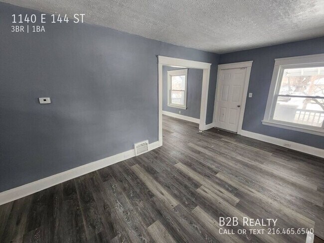 Building Photo - 1140 E 144th St