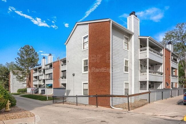 Building Photo - 14437 E 1st Dr