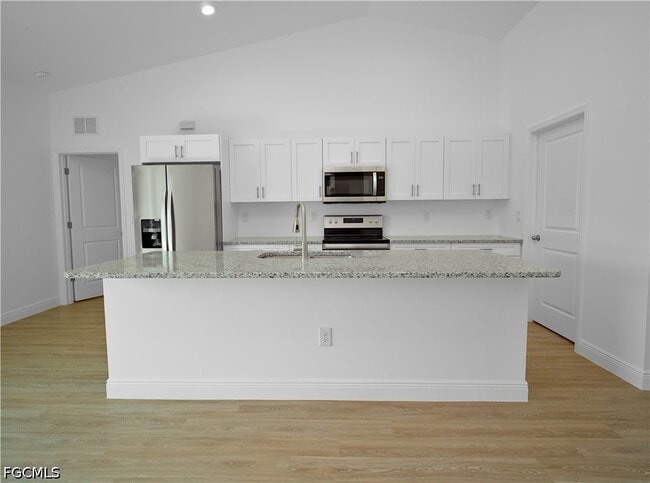Building Photo - 5021 Myrtlewood Rd