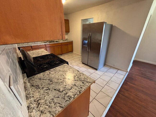 Building Photo - Tulsa Single Family Home for Rent 3 beds 2 bath