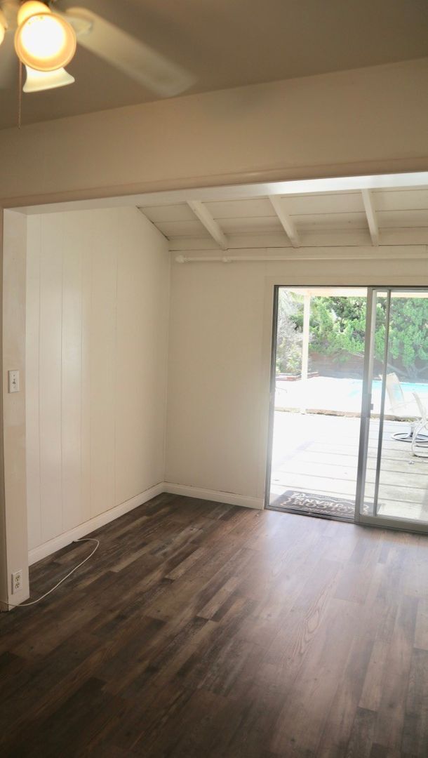 Building Photo - Available August 2026- 5 Bedroom with a POOL - on MARY LANE