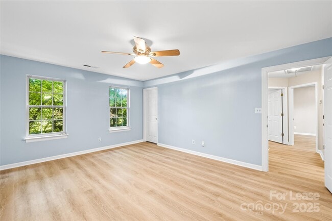 Building Photo - 4528 McKee Rd