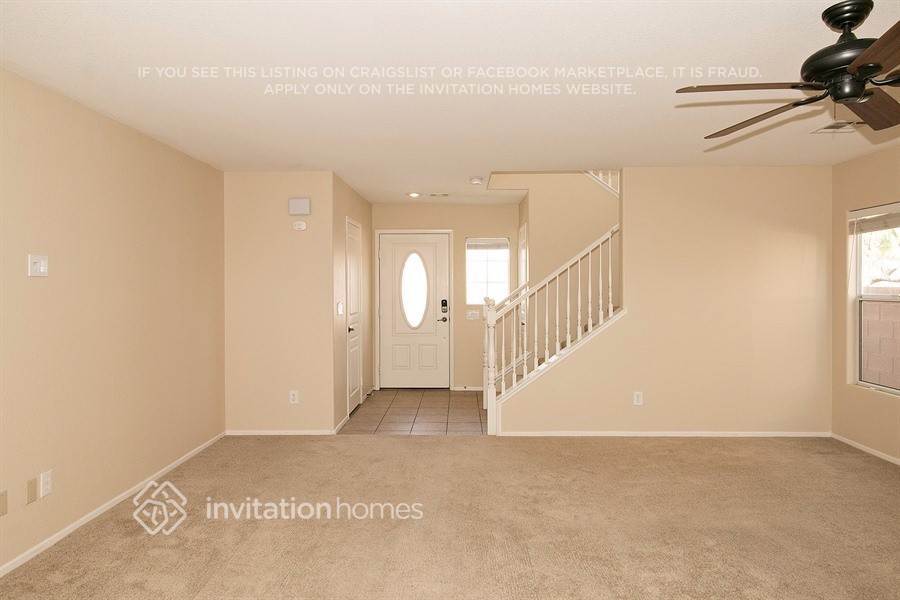 Building Photo - 553 Port Talbot Ave