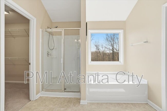 Building Photo - 373 Morgans Creek Ct NW