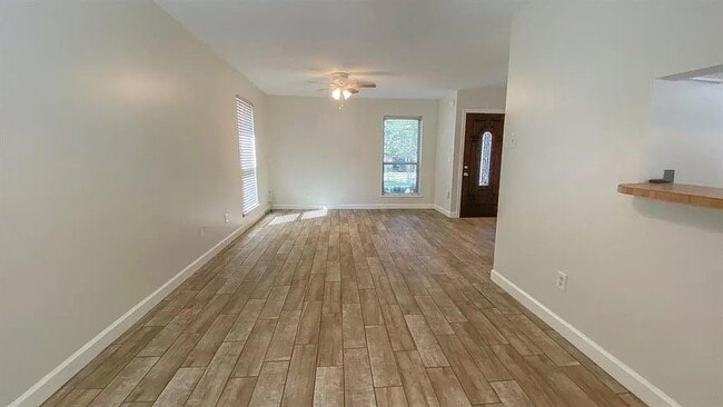 Building Photo - 63 S Wavy Oak Cir