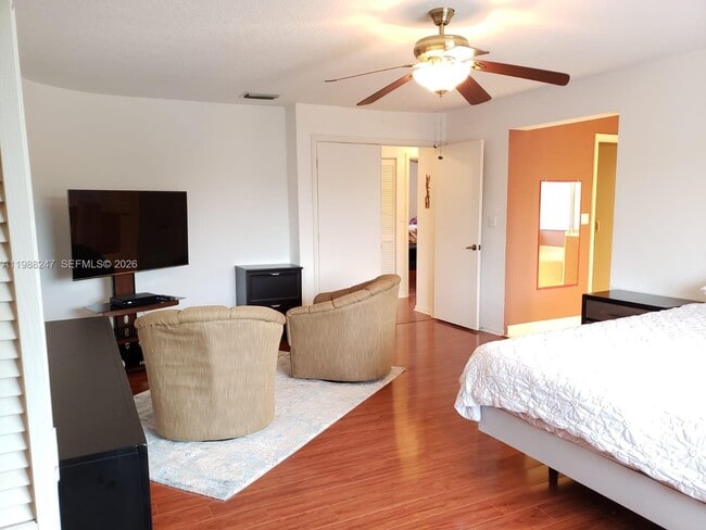 Building Photo - 1582 NW 182nd Way