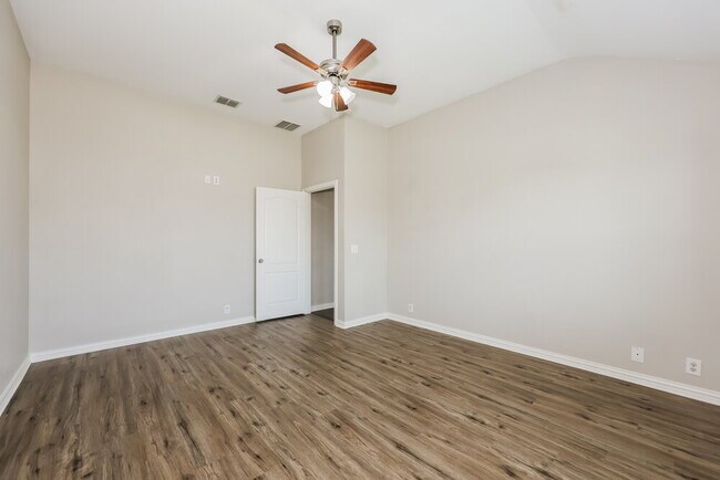 Building Photo - 4929 Lemon Grove Dr