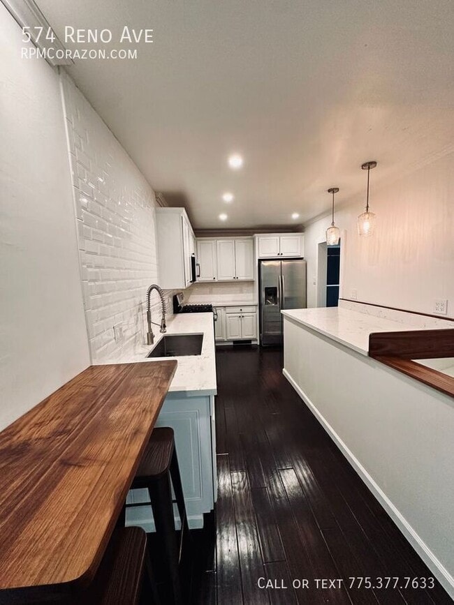 Building Photo - 574 Reno Ave