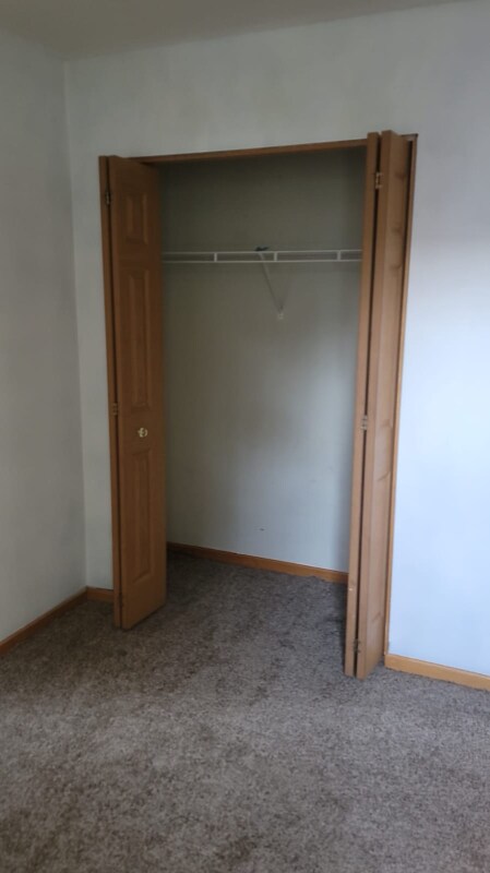 Building Photo - 665 Woodduck Dr