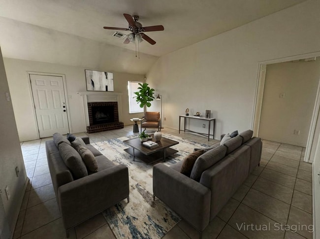 Building Photo - 110 James Loop