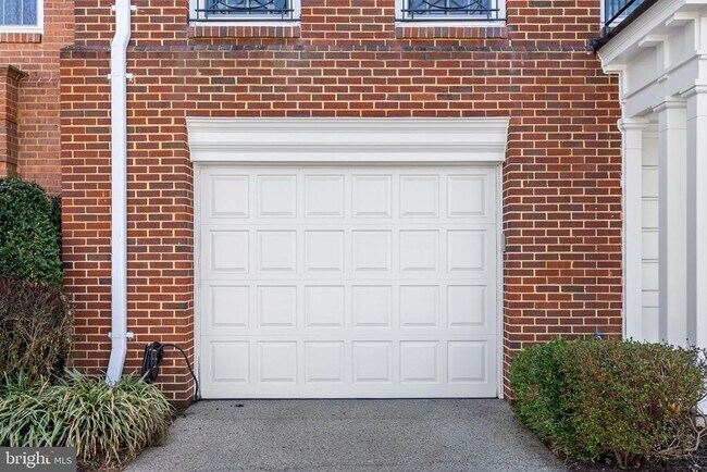 Building Photo - 2729 Unicorn Ln NW