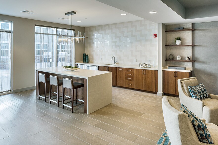 Landing 53 Braintree, MA Apartment Finder