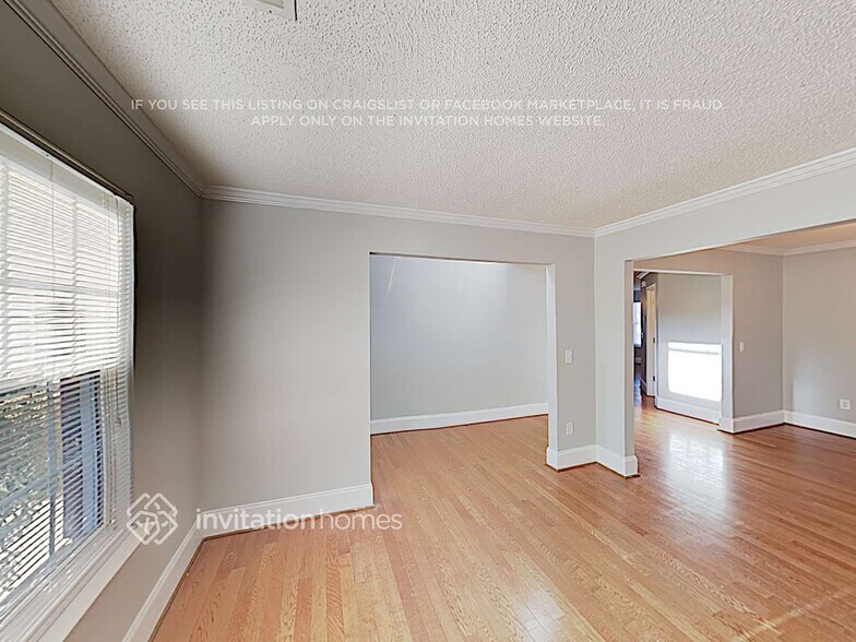 Building Photo - 5923 Leawood Run Ct