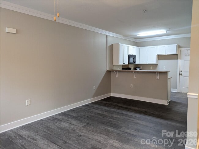 Building Photo - 234 Harbour Pl Dr