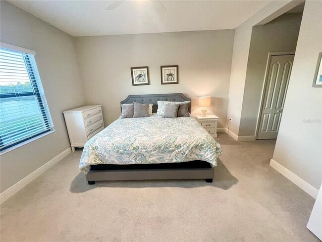 Building Photo - 21645 Avon Park Ct