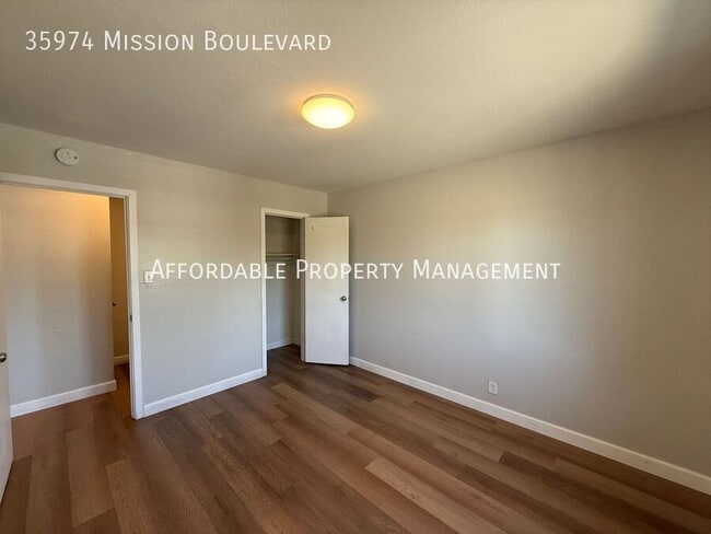 Building Photo - 35974 Mission Blvd