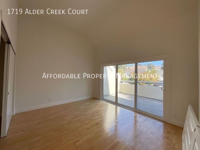 Building Photo - 1719 Alder Creek Ct