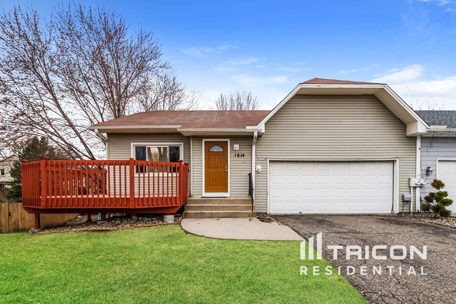 Building Photo - 1814 Lacota Ln