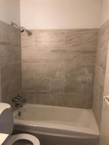 Building Photo - 1121 Patricia Dr