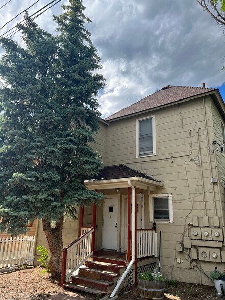 Building Photo - 315 E St Vrain St