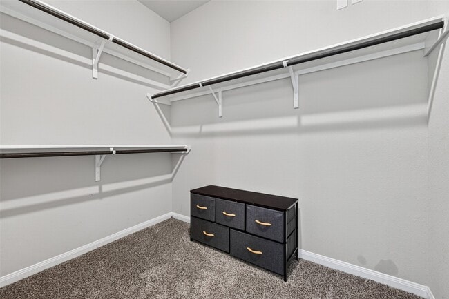 Building Photo - 8006 Barret Travis Ct