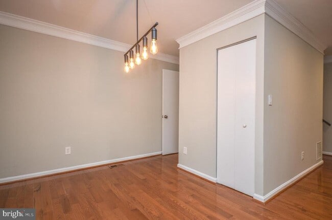 Building Photo - 9316 Jarrett Ct