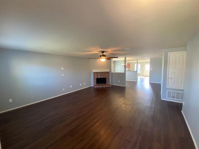 Building Photo - 2501 Saddlehorn Dr