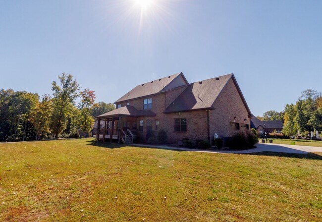 Building Photo - 1601 Wonderboy Ct