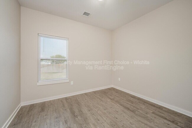 Building Photo - 3614 W Angel St