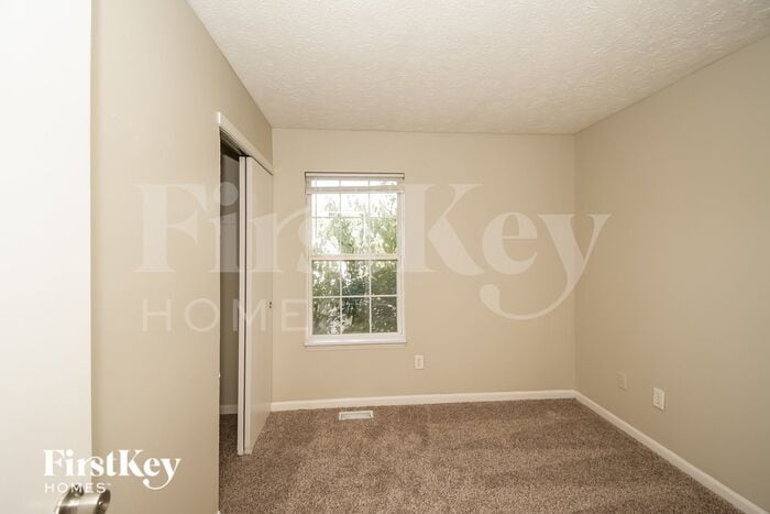 Building Photo - 2739 Lullwater Ln