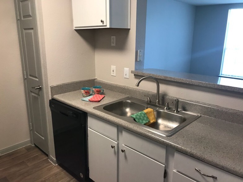 La Mansion Luxury Apartment Homes Brownsville Tx Finder