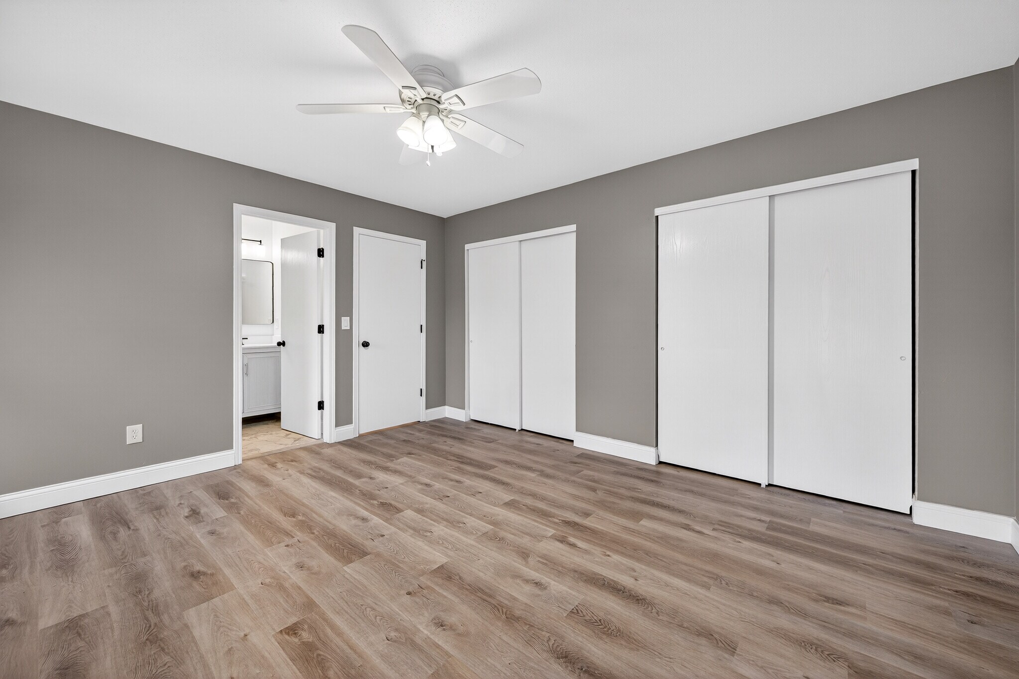 Building Photo - 1447 Pepperdine Ct