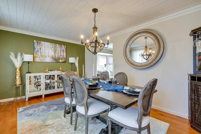 Building Photo - Comfortable Furnished Lumberton Home for Monthly & Long-Term Stays