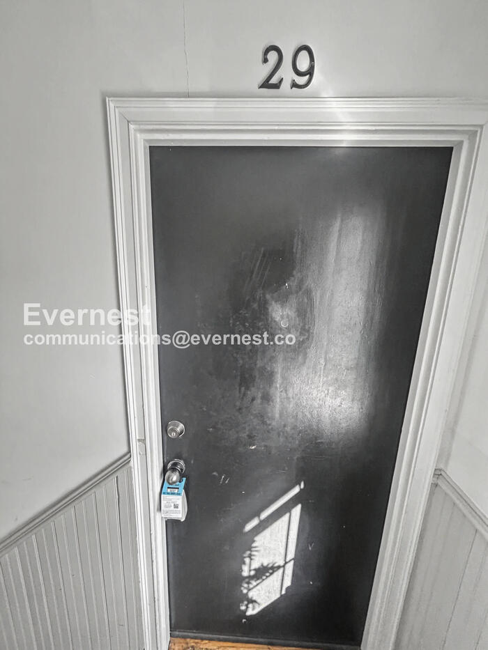 Building Photo - 841 Frederica St NE