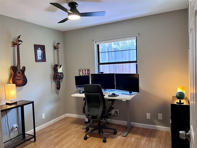 Building Photo - 5710 Signal Point