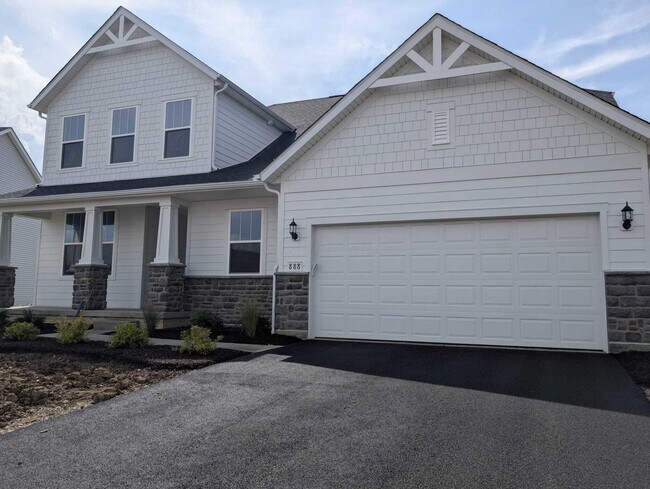 Primary Photo - 832 Callaway Ln