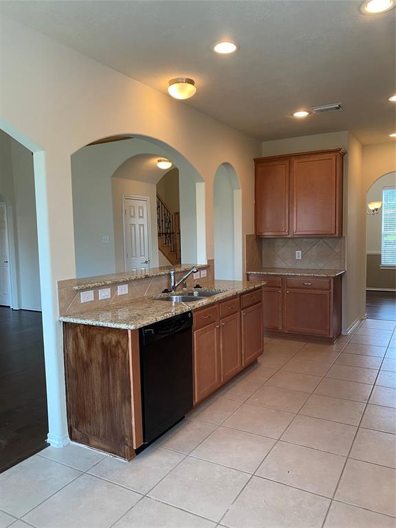 Building Photo - 13826 Clear Trail Ln