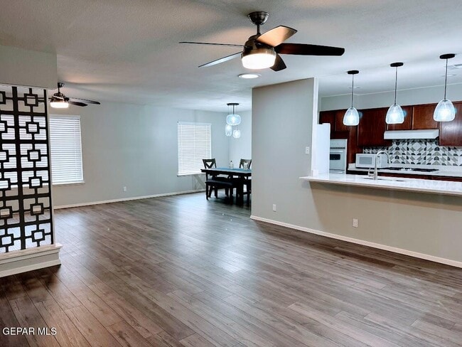 Building Photo - 9309 W H Burges Dr