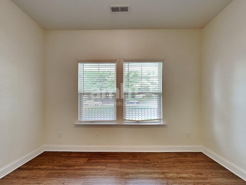 Building Photo - 3902 Riceland Pl