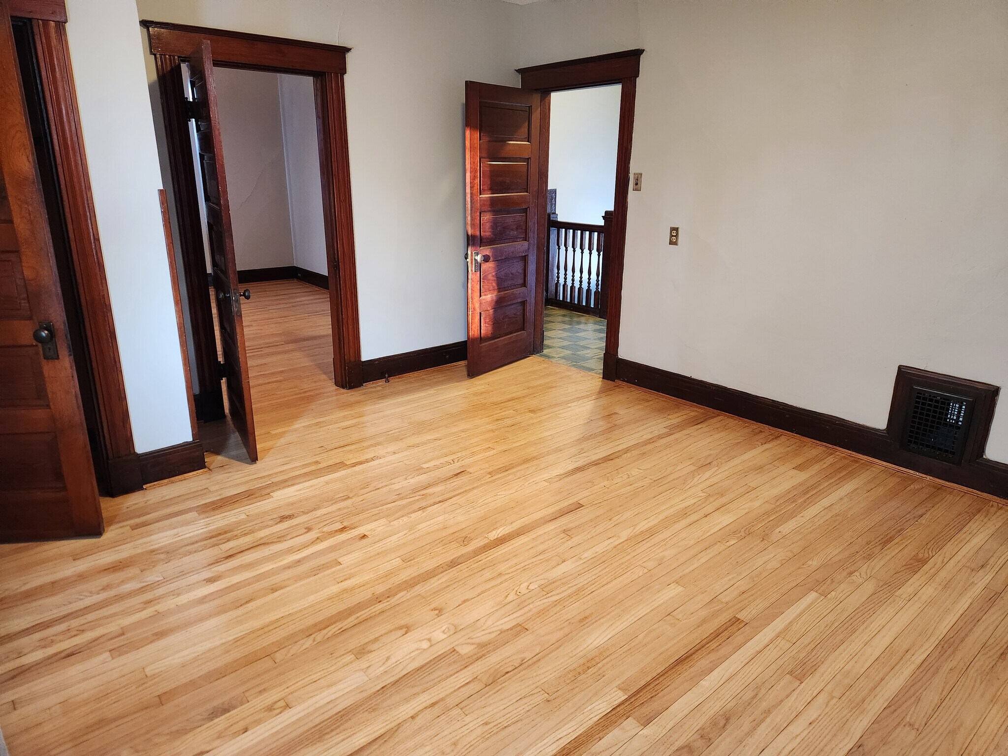 Building Photo - 1395 Section Rd