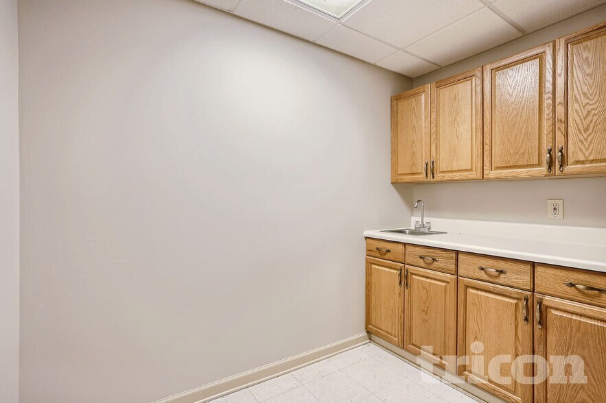 Building Photo - 2360 Kimbrough Ct