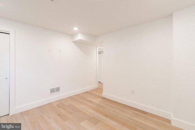 Building Photo - 5900 Germantown Ave