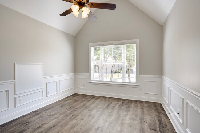 Building Photo - 635 Shipley Ave